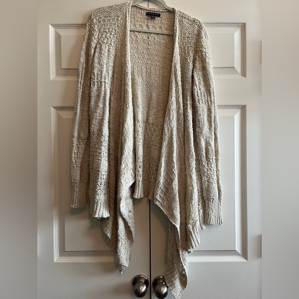 ✨SALE✨ American Eagle Cream Waterfall Sweater